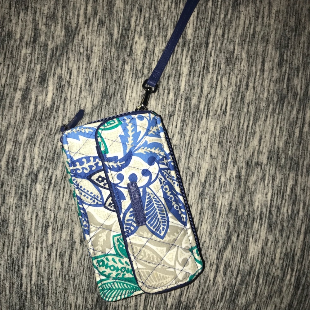 Vera Bradley All In One Crossbody in Santiago